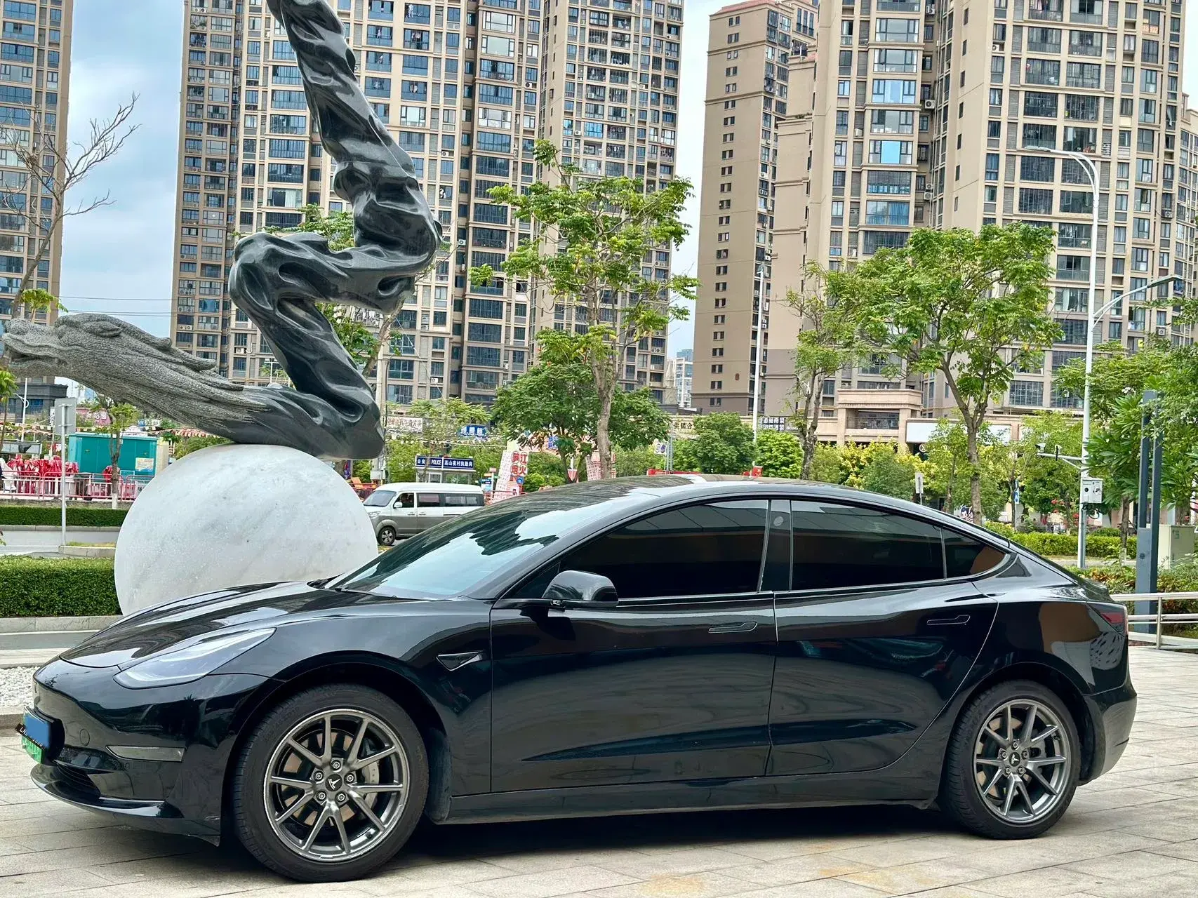 2019 TESLA MODEL view 1