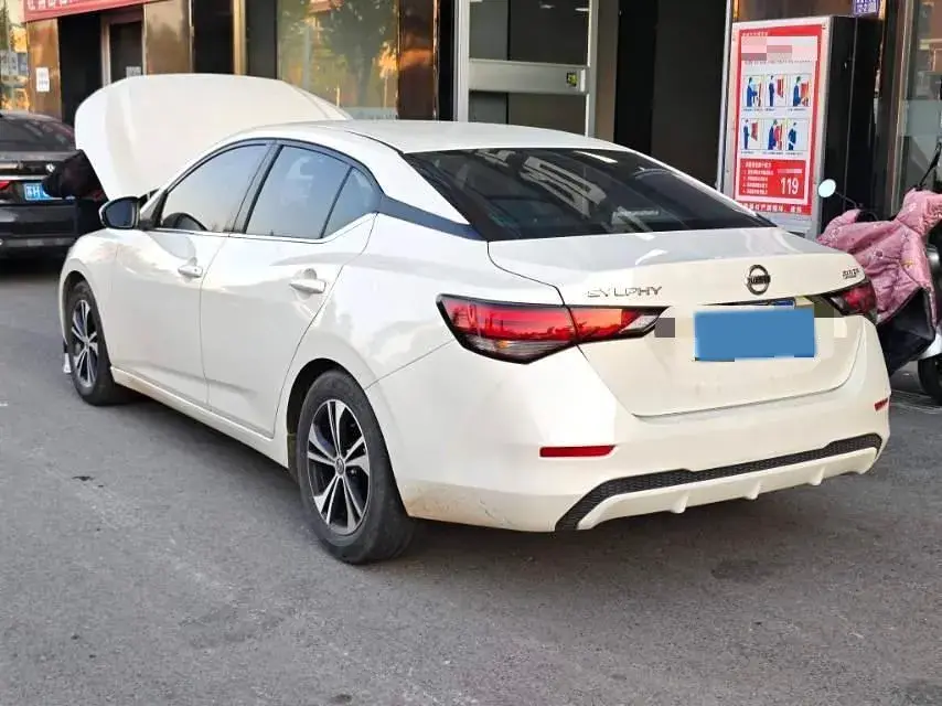 2021 NISSAN SYLPHY thumbnail 3