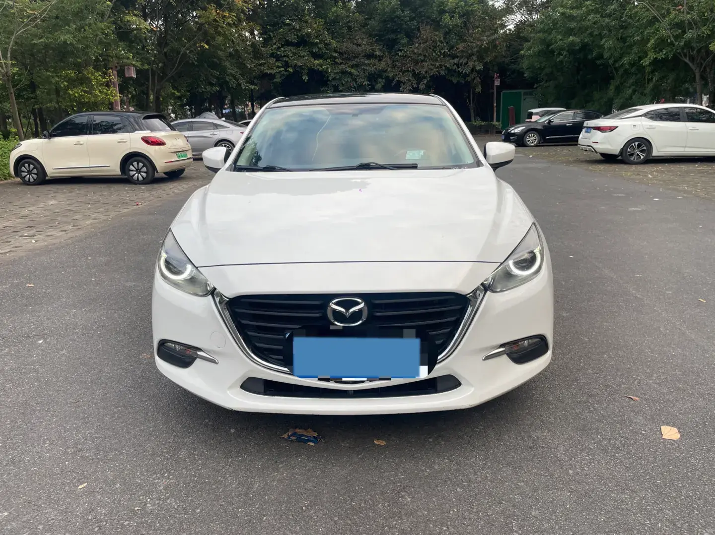 2017 MAZDA 3 thumbnail 2