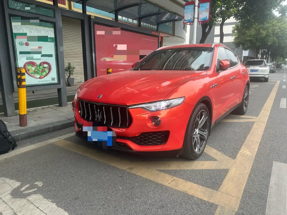2016 Maserati Levante 3.0T 350HP V6 8AT