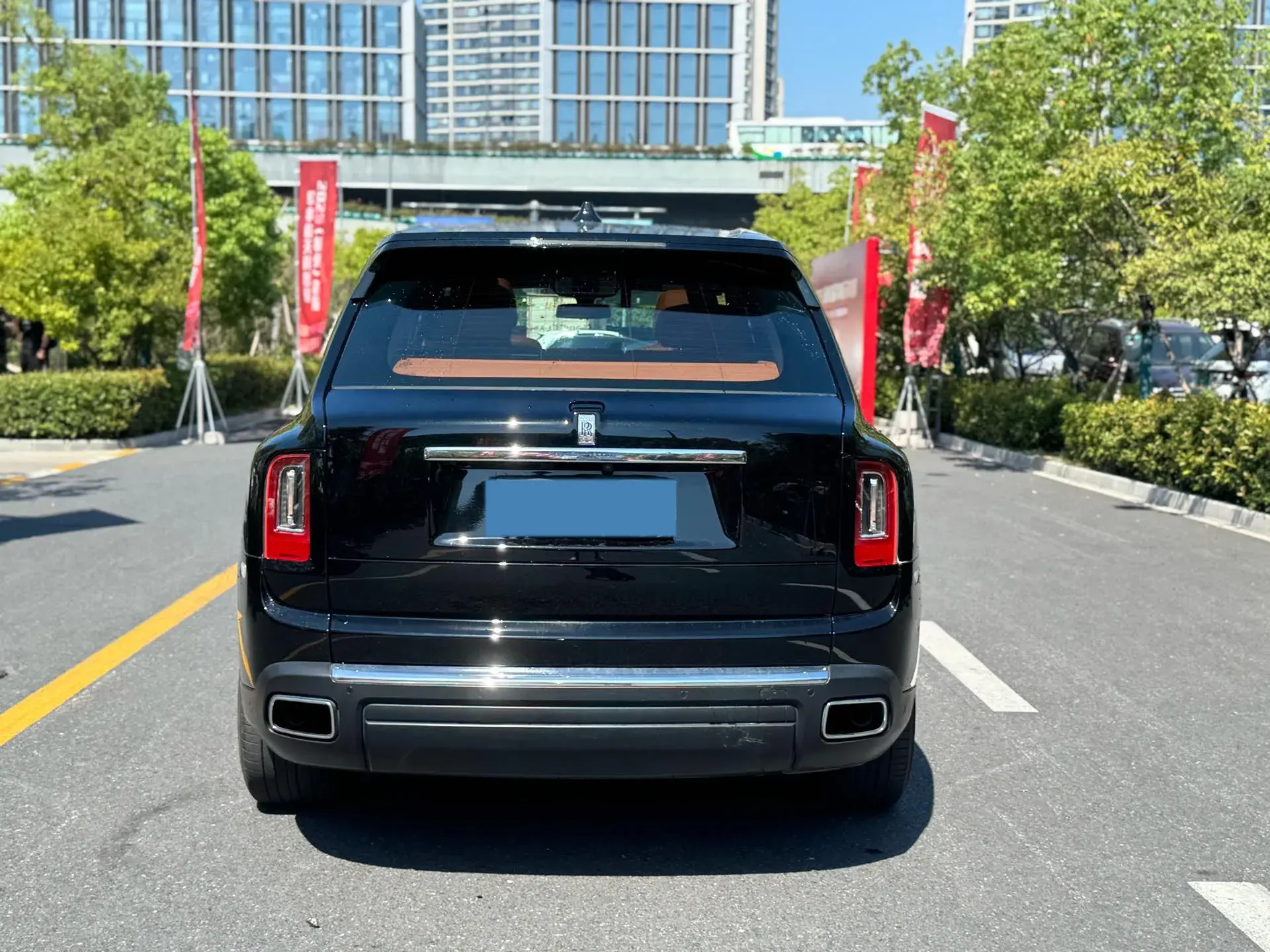 2018 ROLLS-ROYCE CULLINAN thumbnail 3