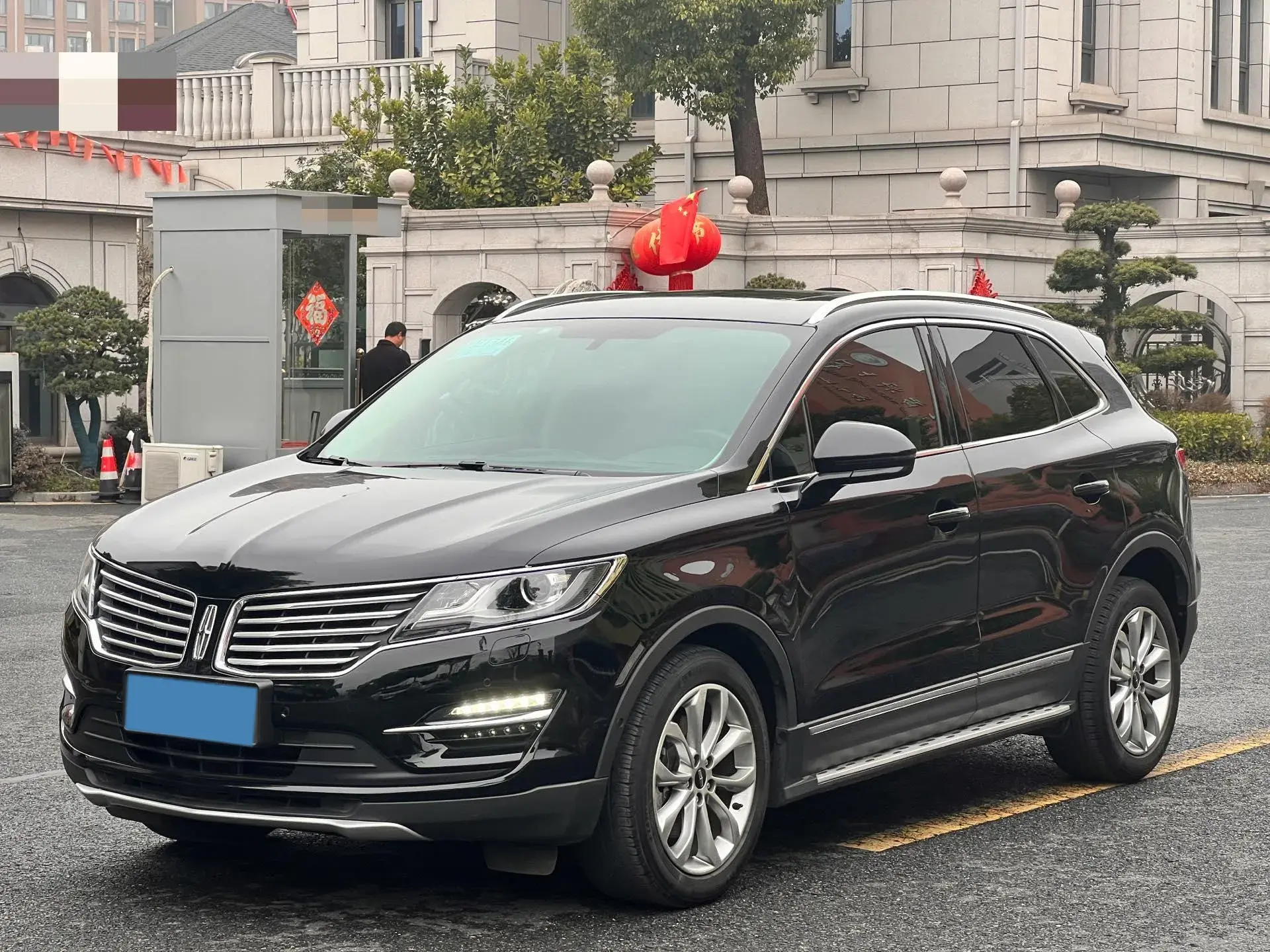 2017 LINCOLN MKC view 1