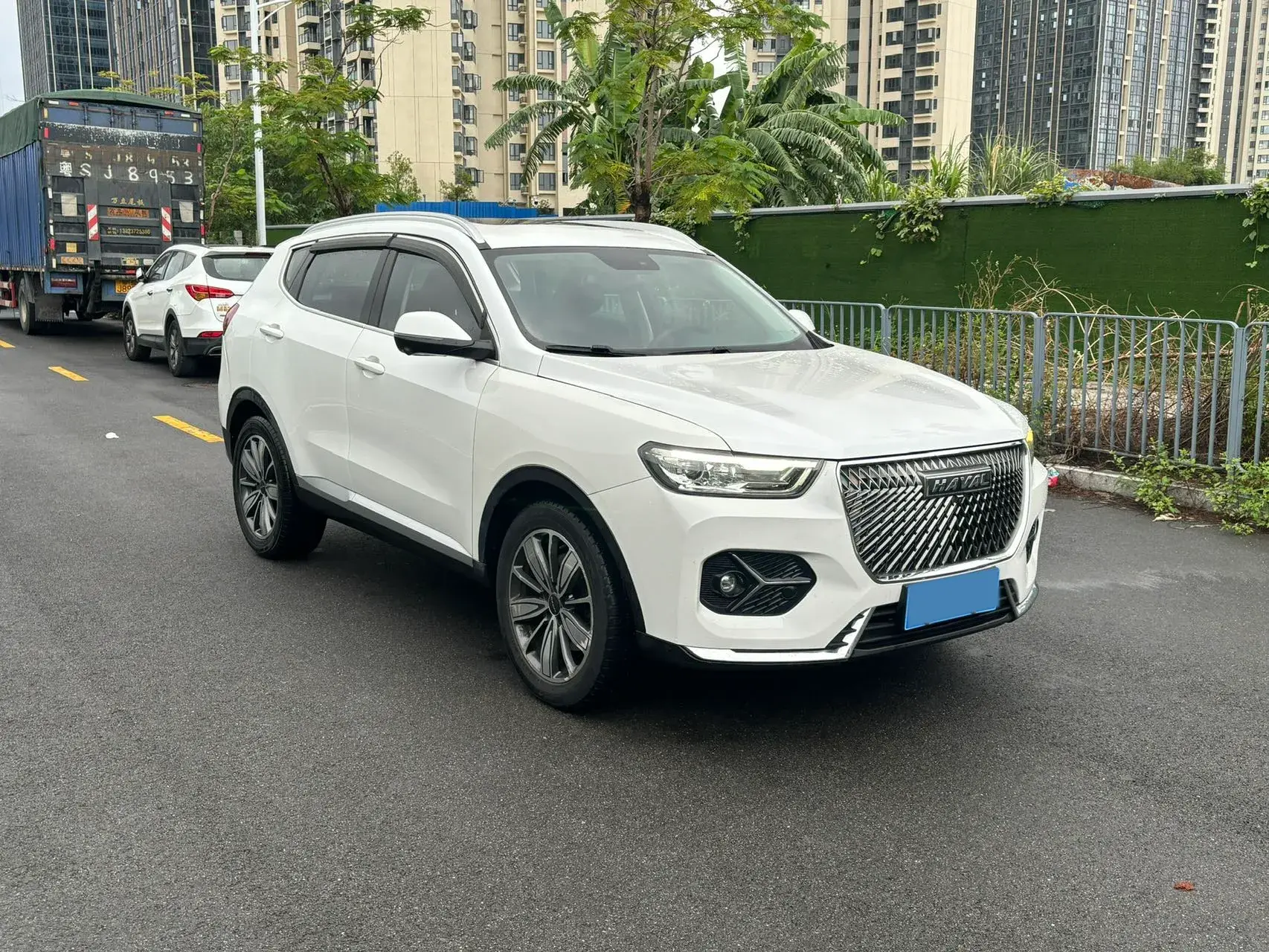2021 HAVAL H6 thumbnail 2