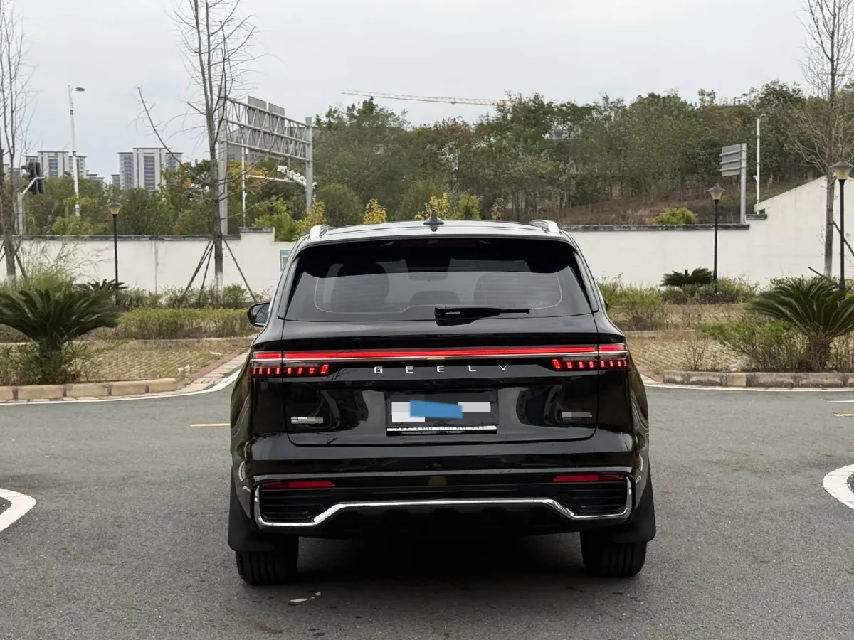 2025 Geely Monjaro 2.0T 238HP L4 8AT,autocango,china used car exporter,china ev exporter,chinese used car exporter,chinese used ev exporter