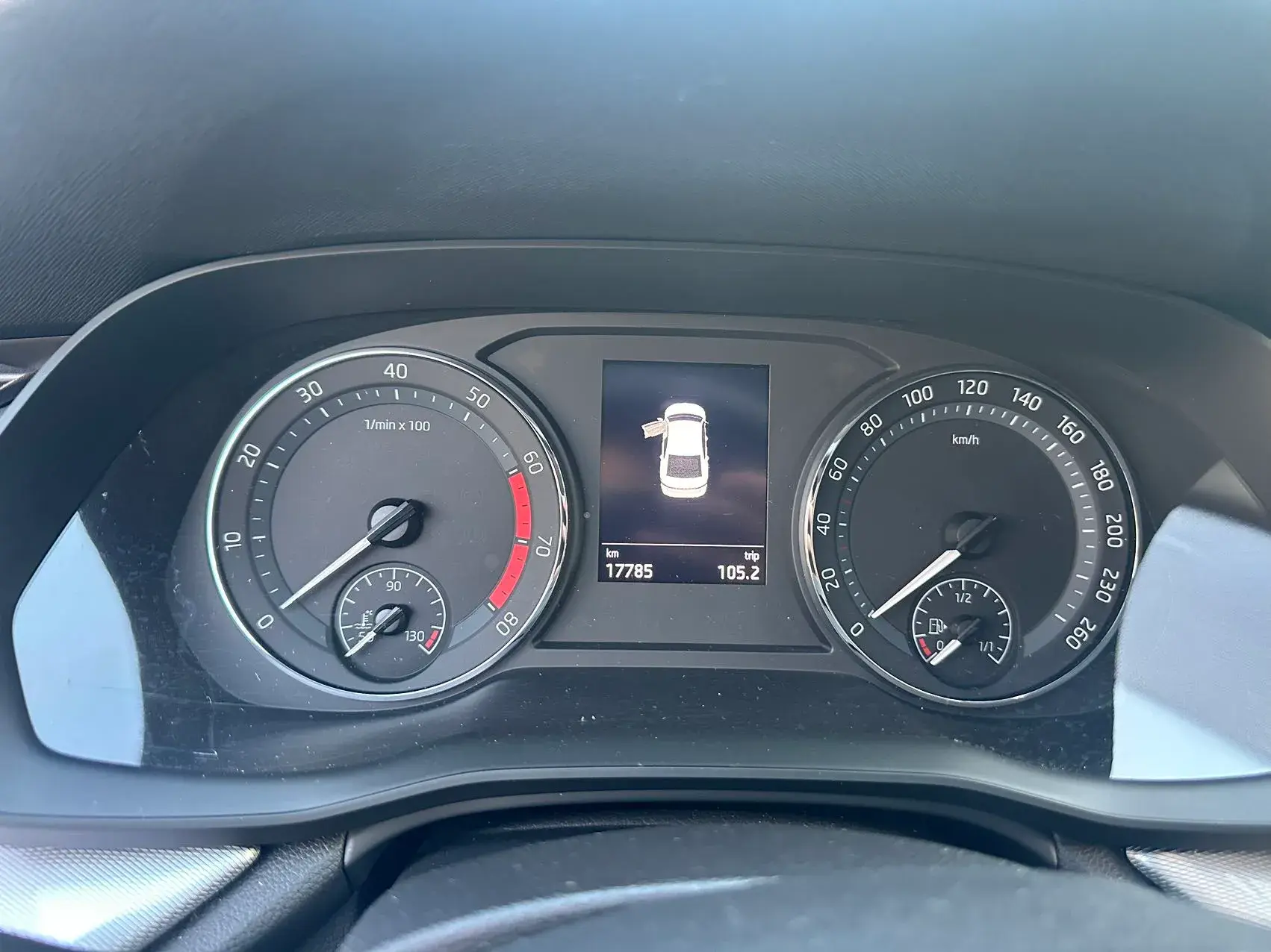 2023 SKODA OCTAVIA thumbnail 4