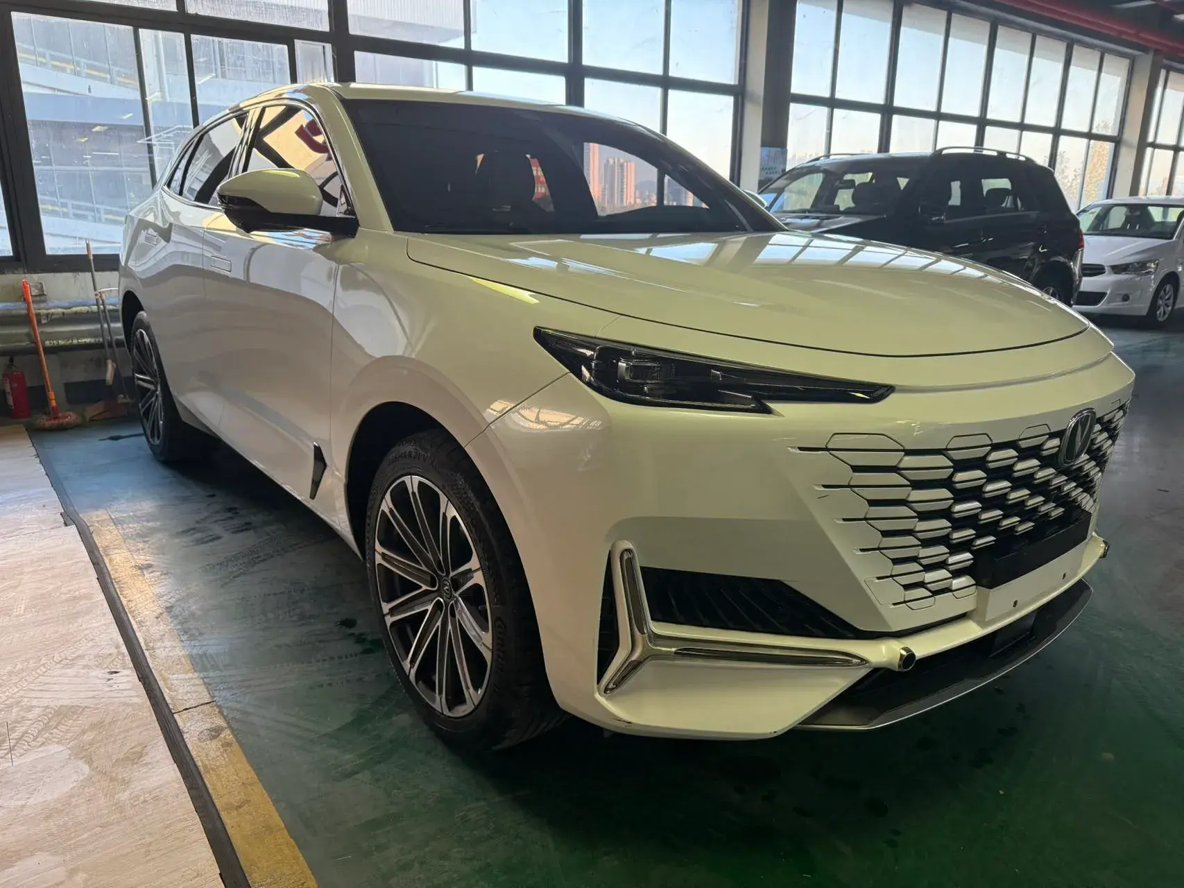 2021 CHANGAN UNI-K thumbnail 3