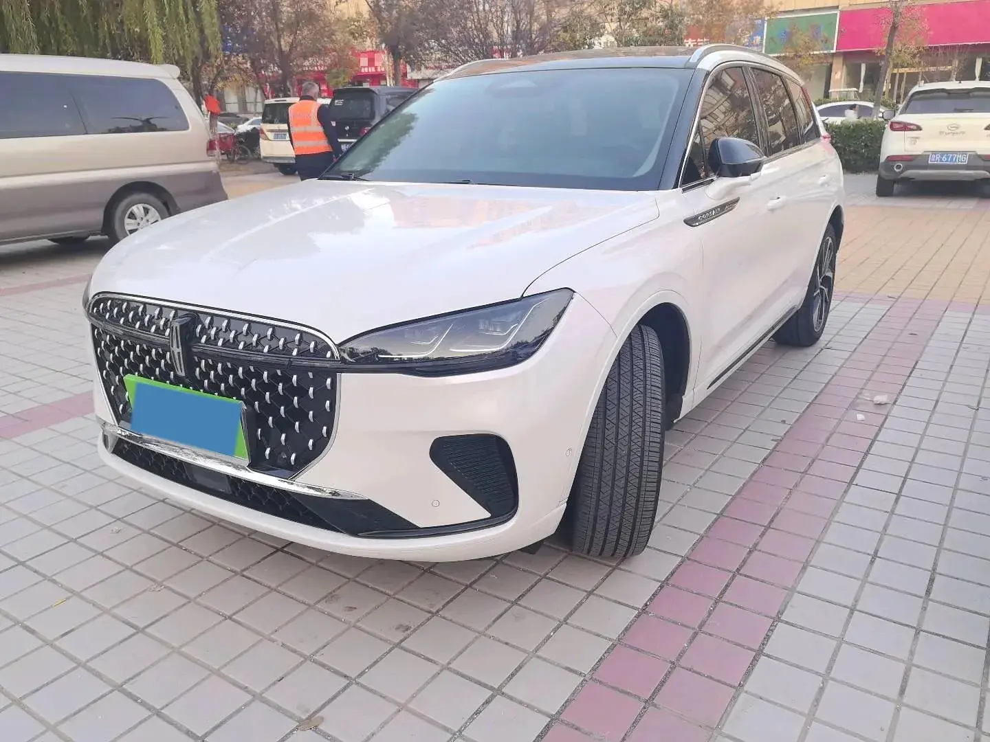 2024 LINCOLN CORSAIR view 1