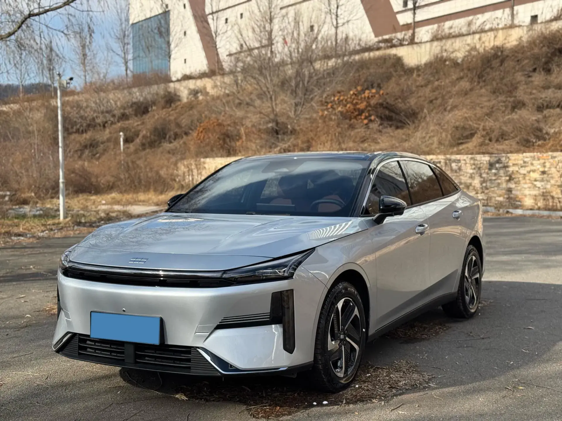 2025 GEELY GALAXY view 1