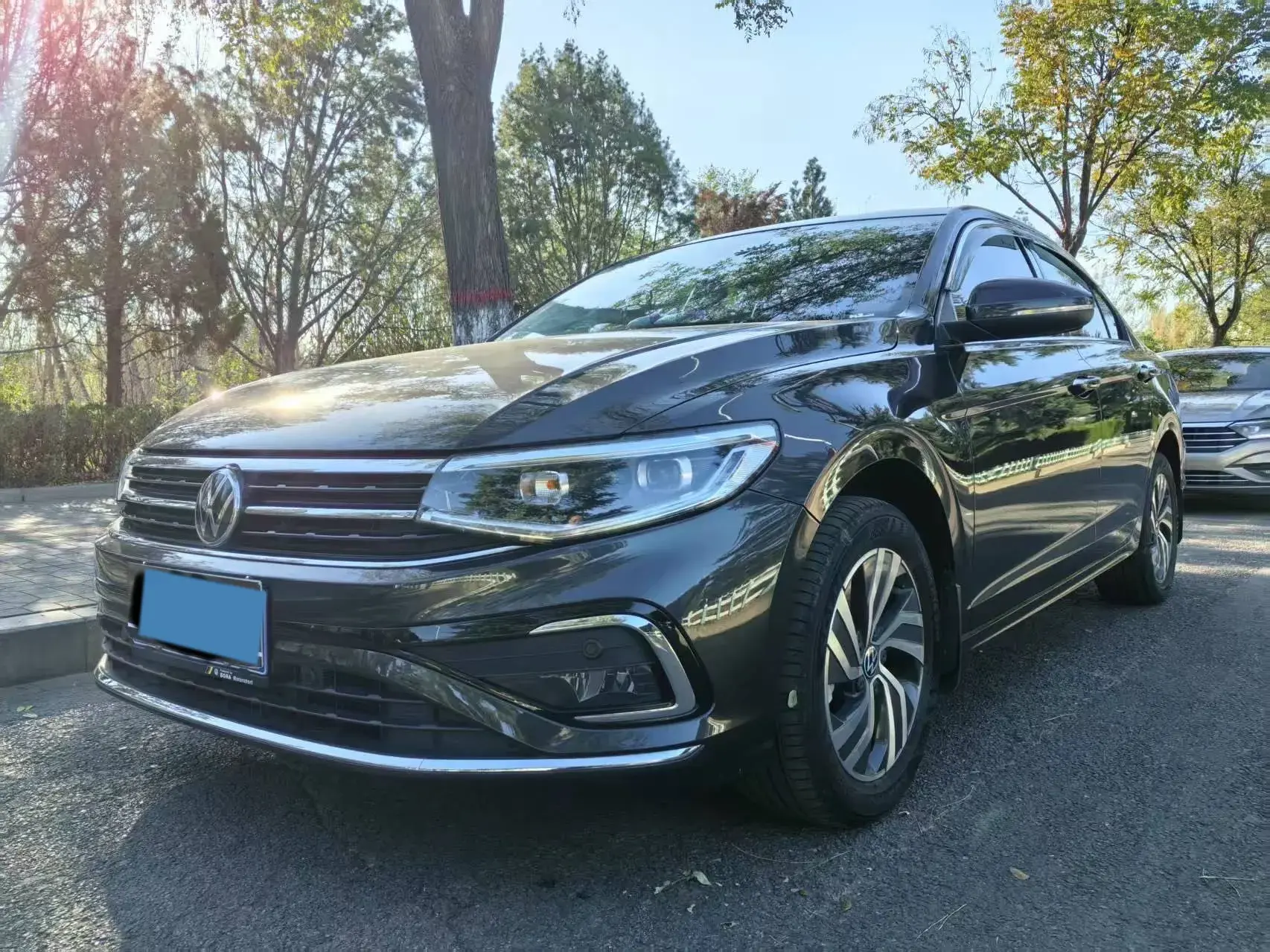 2024 VOLKSWAGEN BORA view 1