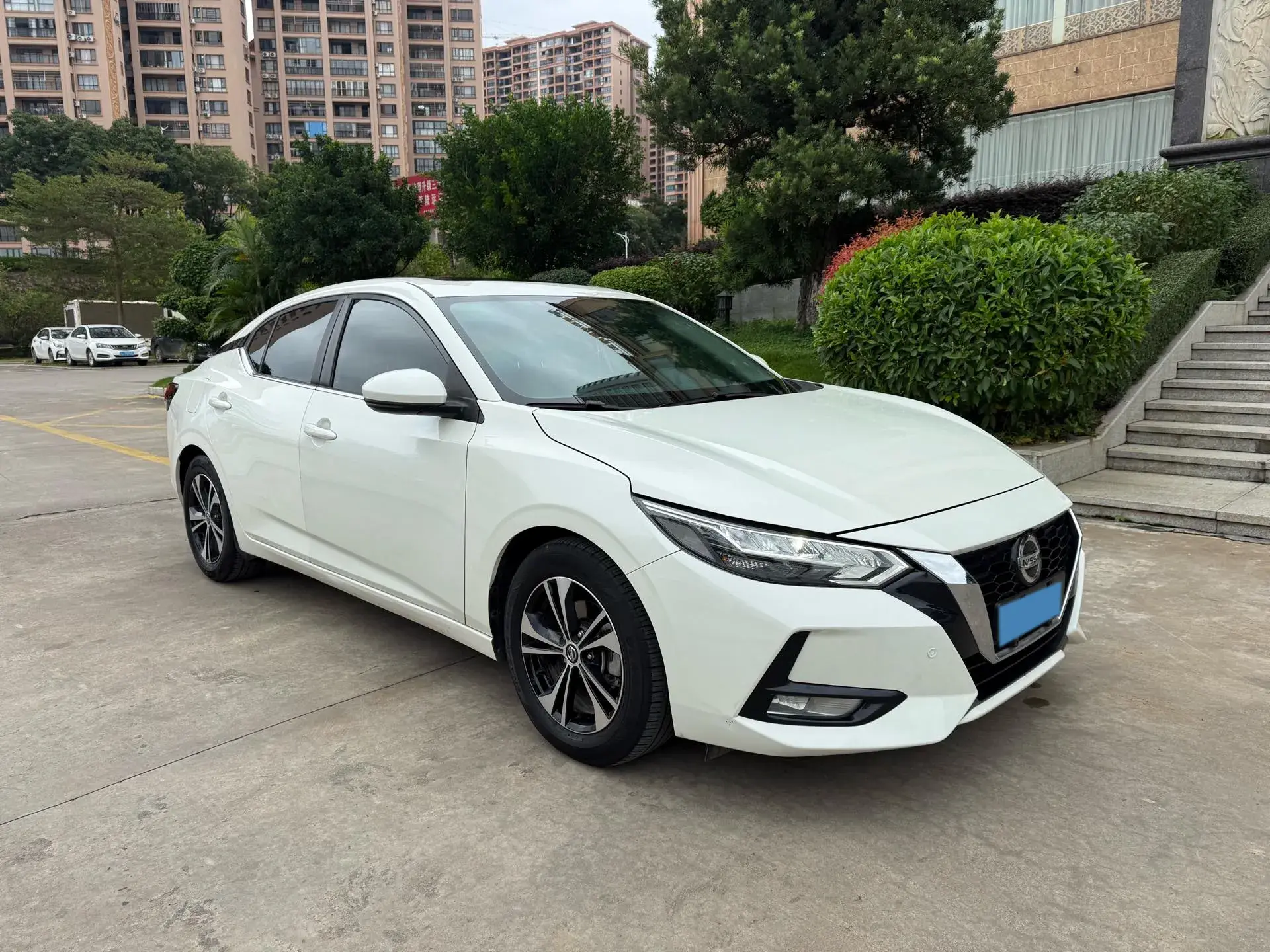 2021 NISSAN SYLPHY thumbnail 3