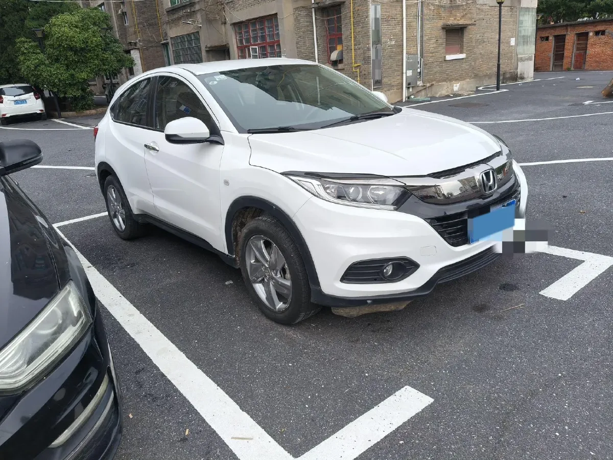 2020 Honda Vezel 1.5L 131HP L4 CVT,autocango,china used car exporter,china ev exporter,chinese used car exporter,chinese used ev exporter