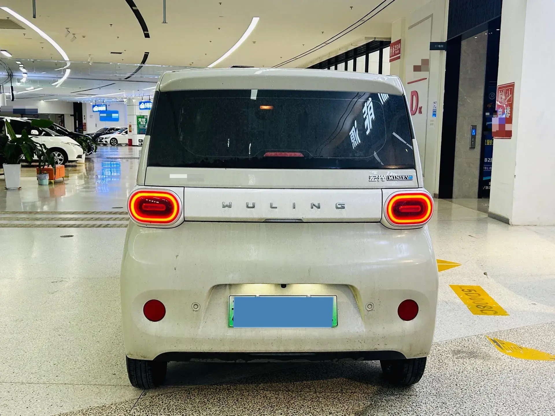 2024 WULING HONGGUANG thumbnail 4