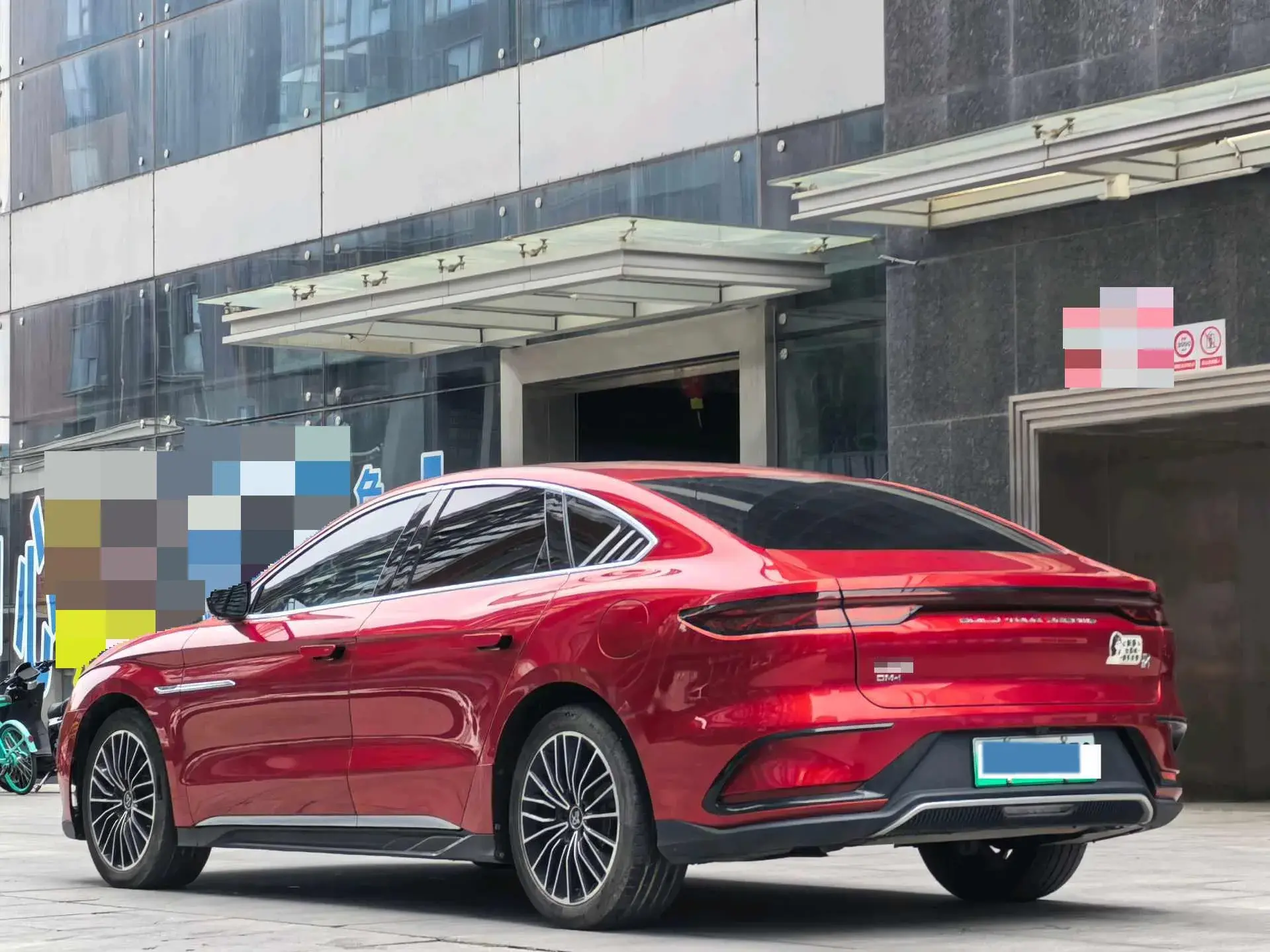 2022 BYD HAN thumbnail 3