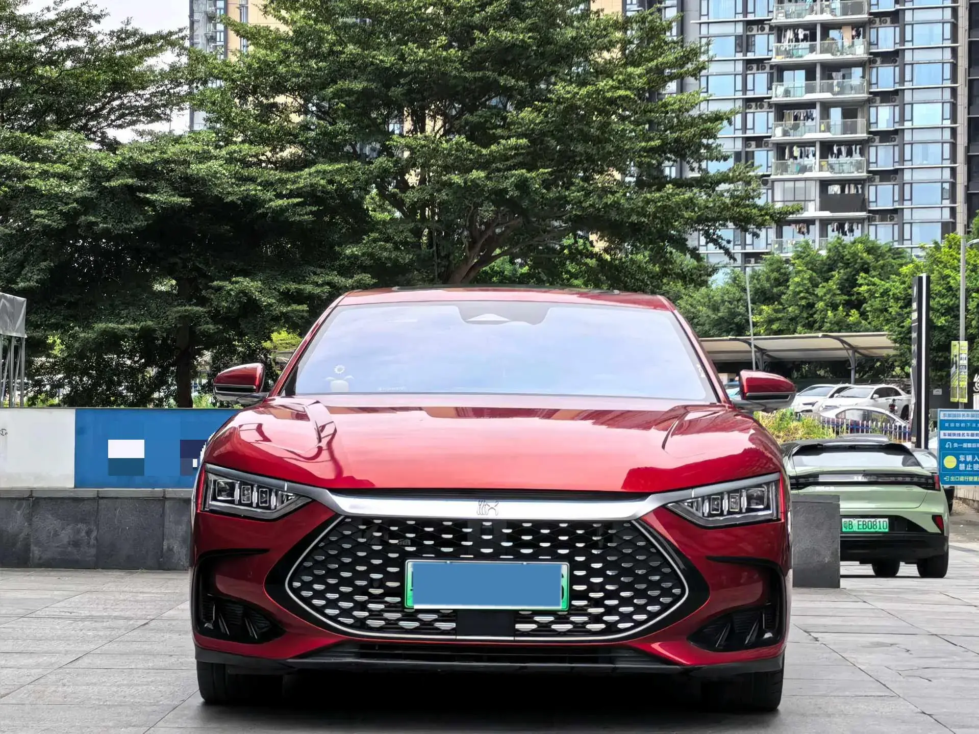 2022 BYD HAN thumbnail 2