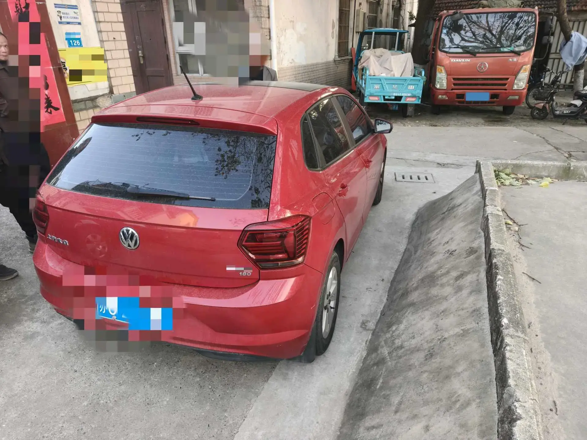 2019 VOLKSWAGEN POLO thumbnail 4