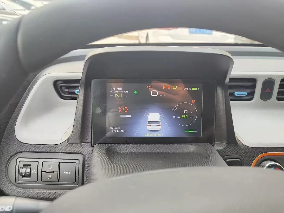 2020 WuLing HongGuang MINI EV BEV 9.3KWH,autocango,china used car exporter,china ev exporter,chinese used car exporter,chinese used ev exporter