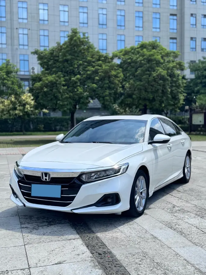 2022 Honda Accord 1.5T 194HP L4 CVT