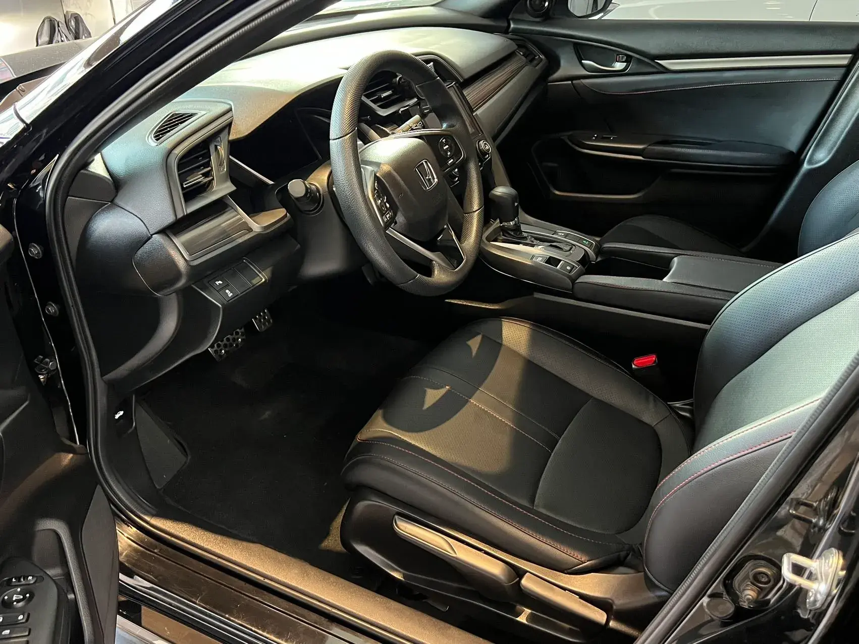 2021 HONDA CIVIC thumbnail 3