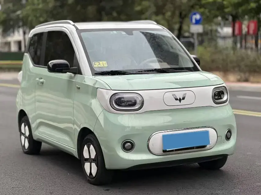 2024 WULING HONGGUANG thumbnail 3