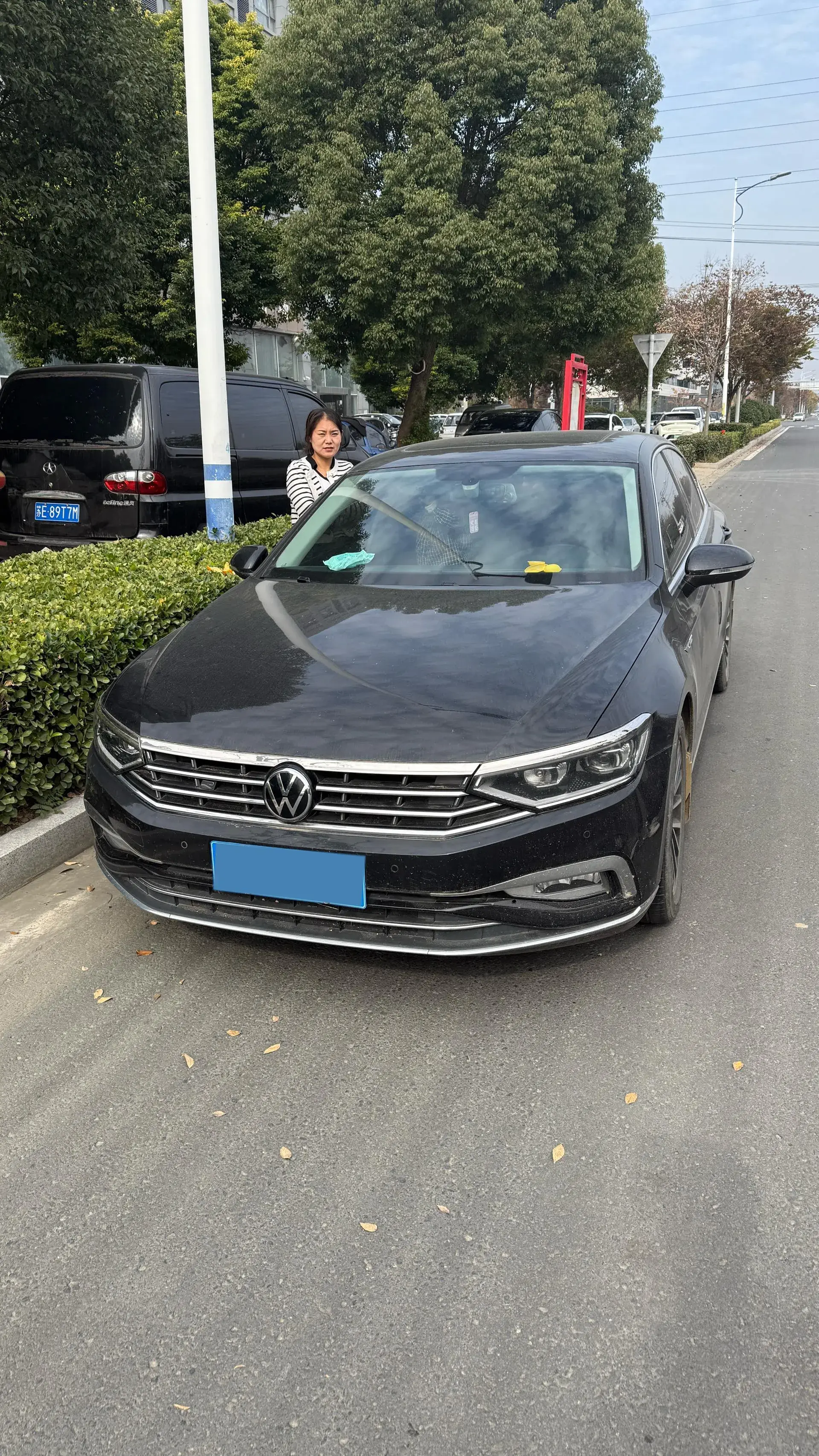 2020 VOLKSWAGEN MAGOTAN view 1