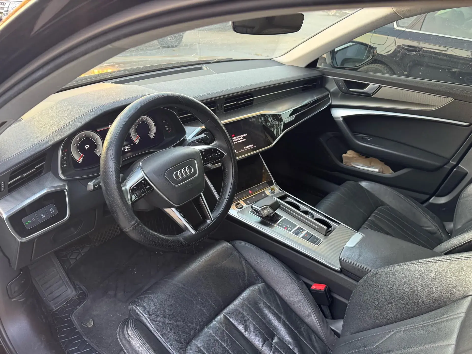 2020 AUDI A6L thumbnail 3