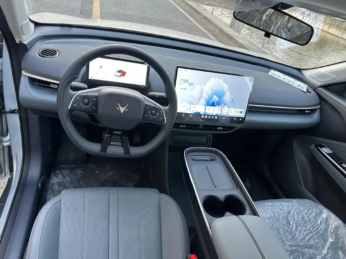 2025 ARCFOX T1 BEV,autocango,china used car exporter,china ev exporter,chinese used car exporter,chinese used ev exporter