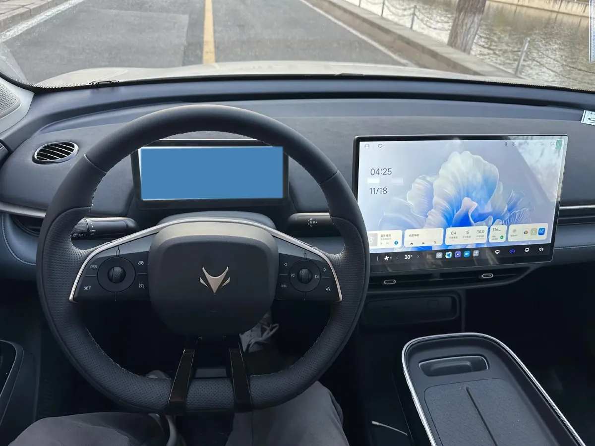 2025 ARCFOX T1 BEV,autocango,china used car exporter,china ev exporter,chinese used car exporter,chinese used ev exporter