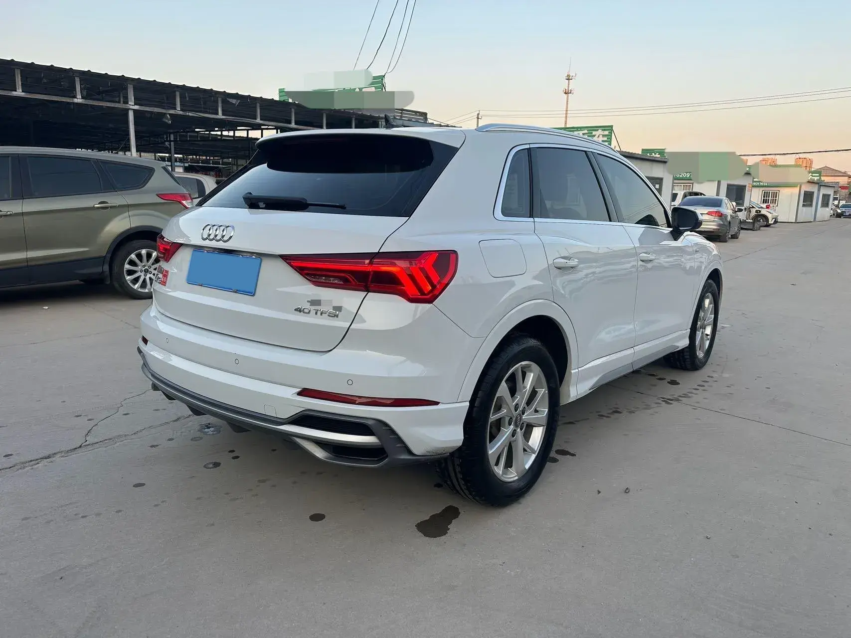 2019 AUDI Q3 thumbnail 3