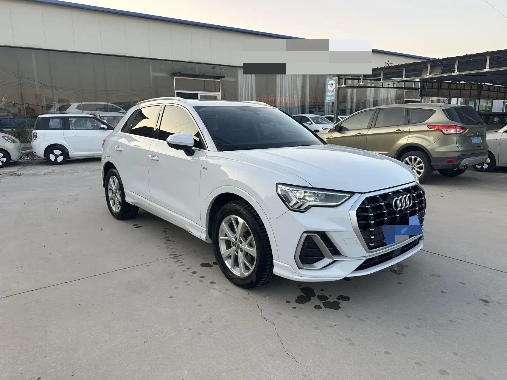 2019 AUDI Q3 thumbnail 4