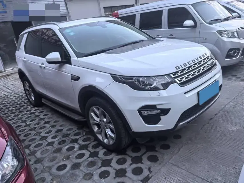 2018 LAND ROVER thumbnail 2