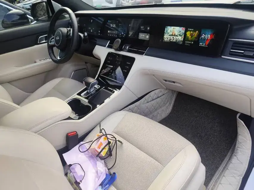 2021 LI ONE thumbnail 4