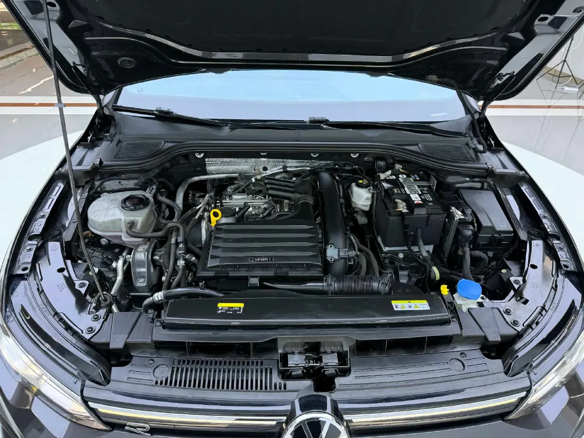 2023 Volkswagen Golf 1.4T 150HP L4 7DCT,autocango,china used car exporter,china ev exporter,chinese used car exporter,chinese used ev exporter