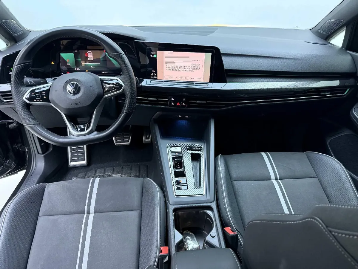 2023 Volkswagen Golf 1.4T 150HP L4 7DCT,autocango,china used car exporter,china ev exporter,chinese used car exporter,chinese used ev exporter