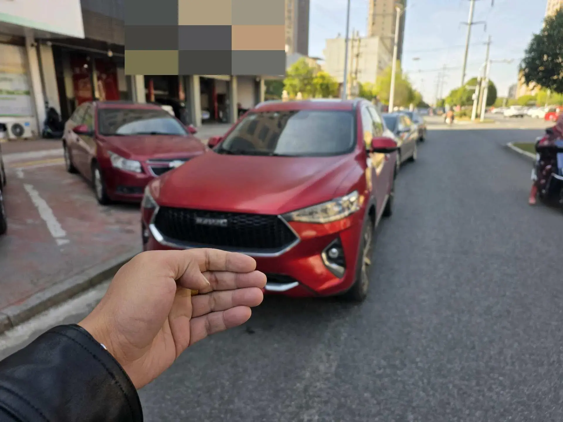 2019 HAVAL F7 view 1