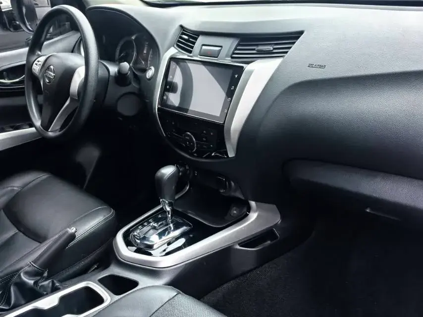 2020 NISSAN TERRA thumbnail 4