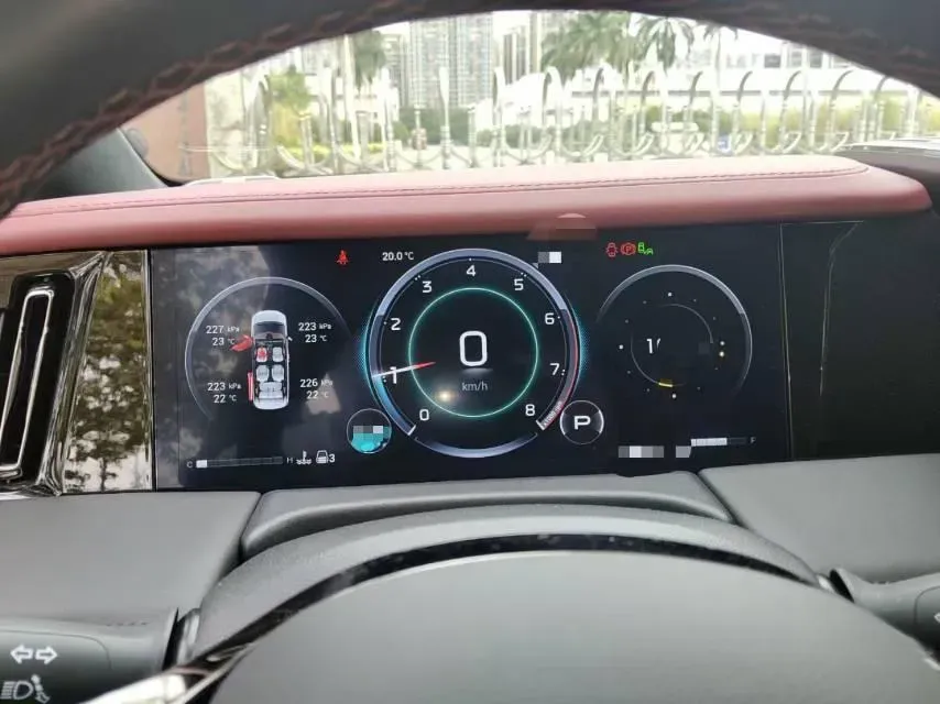 2024 GAC Trumpchi M8 2.0T 252HP L4 8AT,autocango,china used car exporter,china ev exporter,chinese used car exporter,chinese used ev exporter