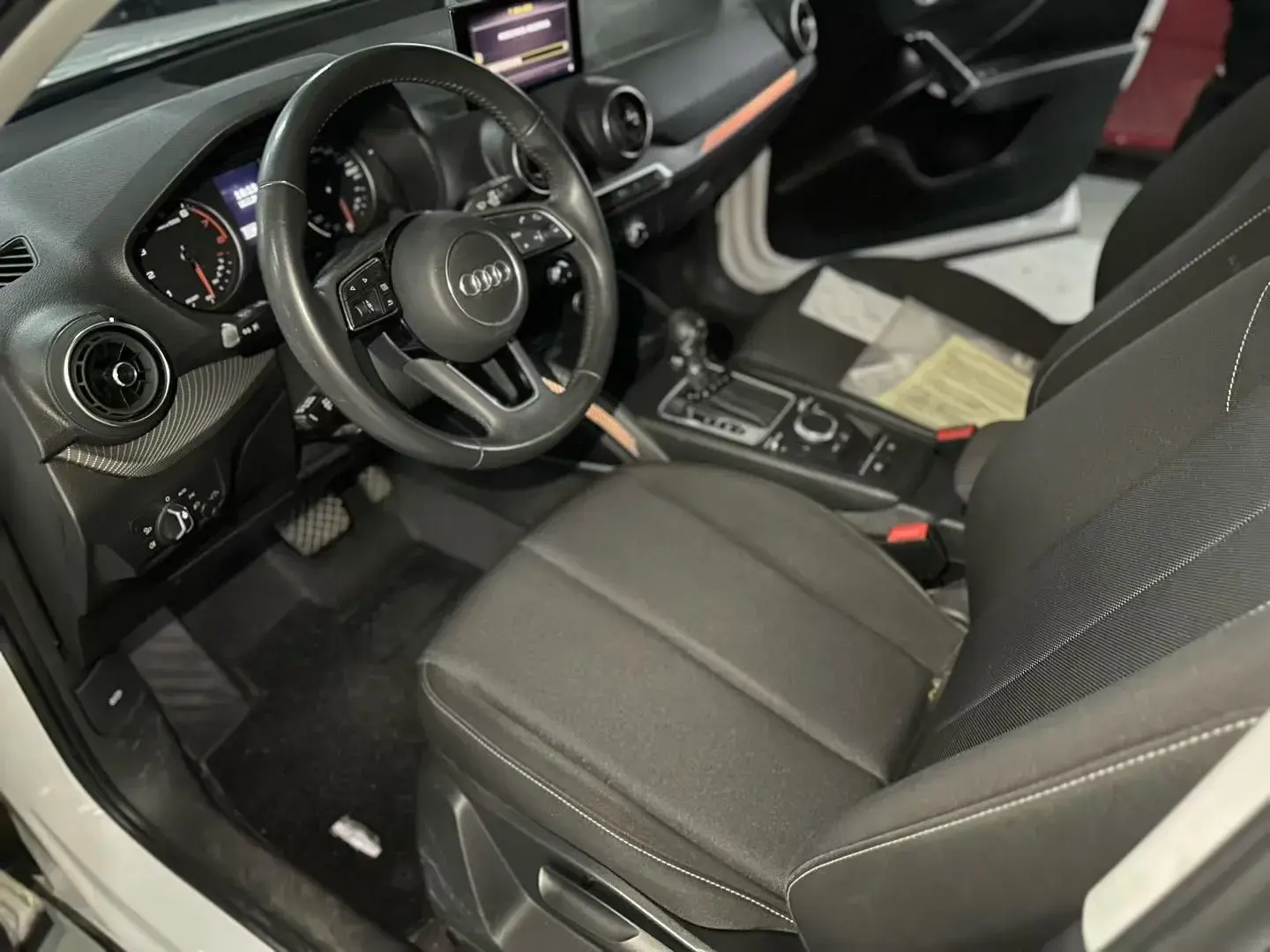 2018 AUDI Q2L thumbnail 2