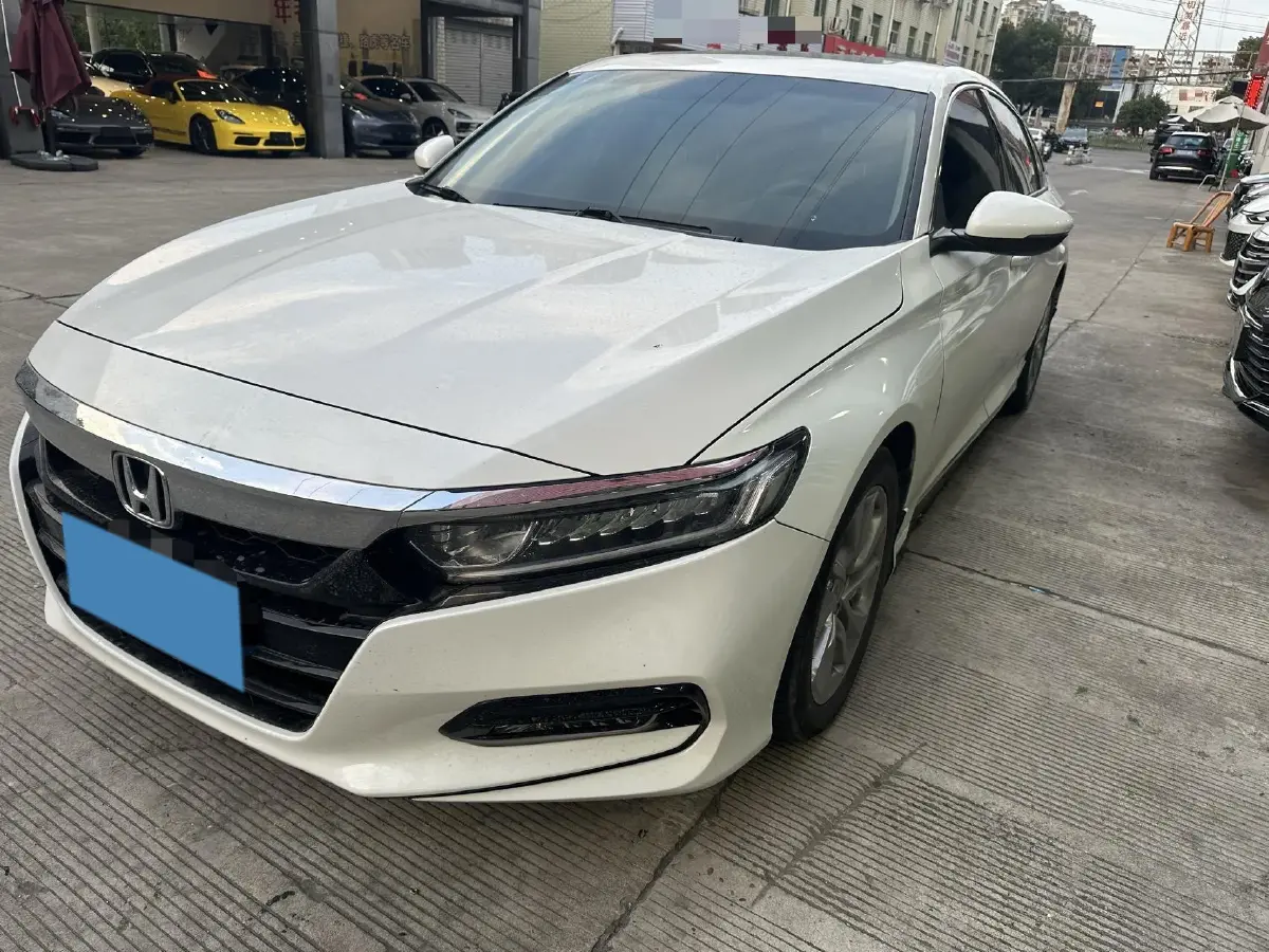 2022 Honda Accord 1.5T 194HP L4 CVT