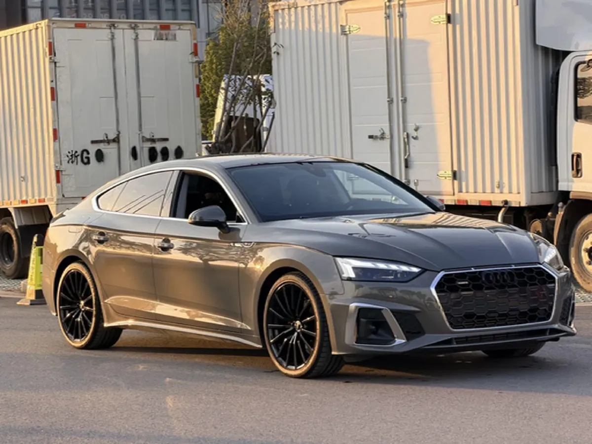 2023 Audi A5 2.0T 204HP L4 7DCT,autocango,china used car exporter,china ev exporter,chinese used car exporter,chinese used ev exporter