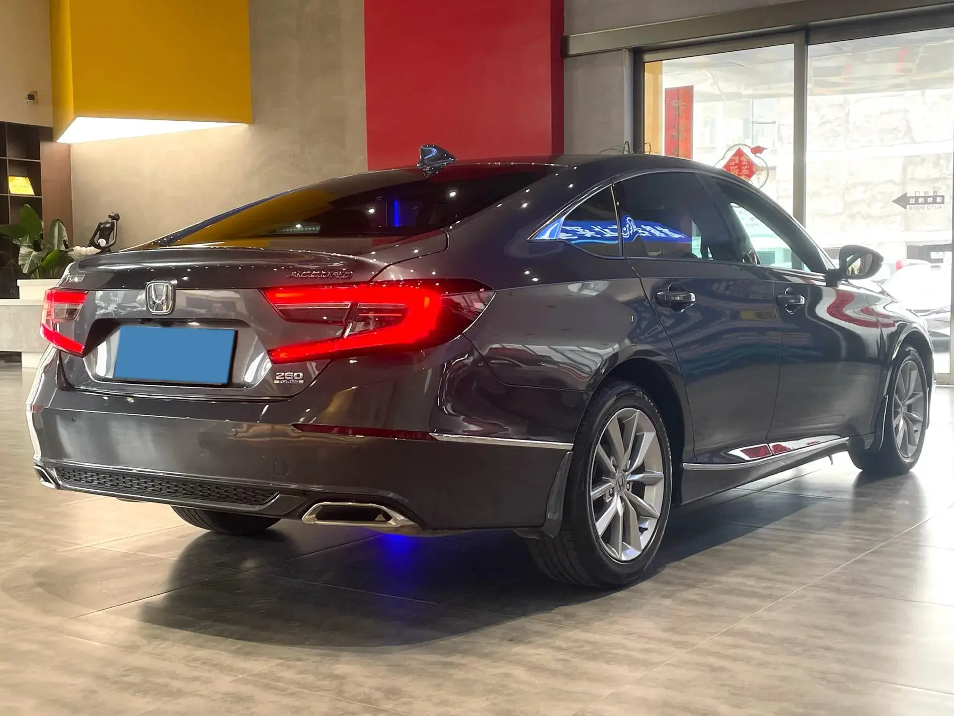 2022 HONDA ACCORD thumbnail 4