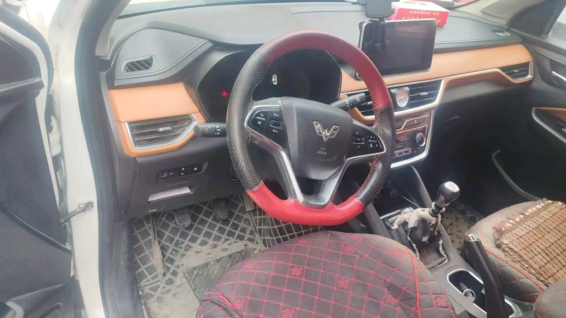 2018 WULING HONGGUANG thumbnail 2