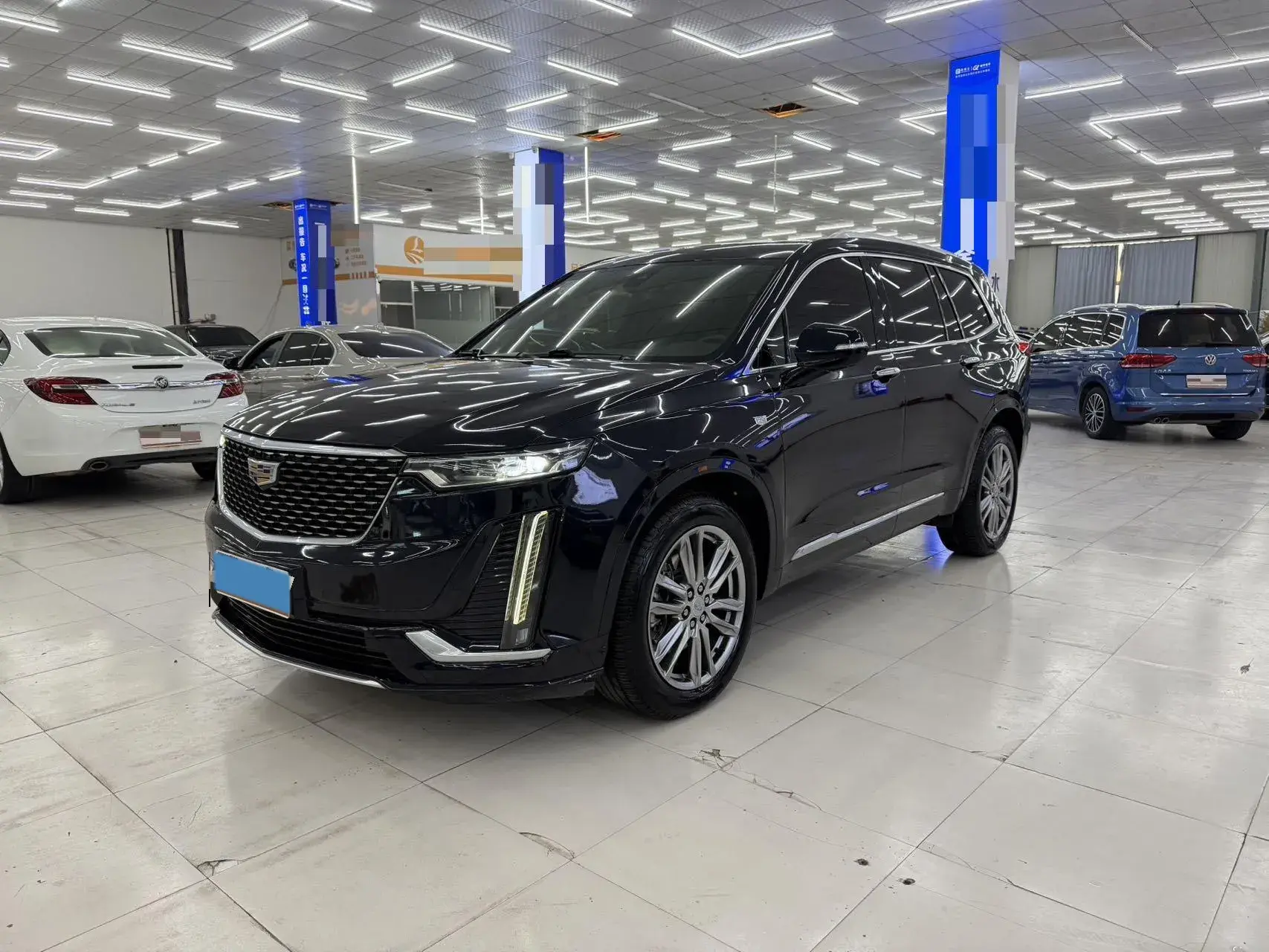 2022 CADILLAC XT6 view 1