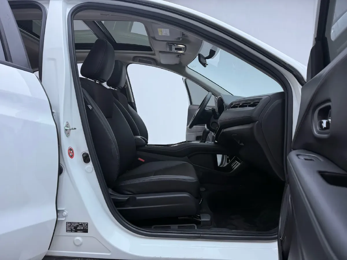 2020 Honda Vezel 1.5L 131HP L4 CVT,autocango,china used car exporter,china ev exporter,chinese used car exporter,chinese used ev exporter