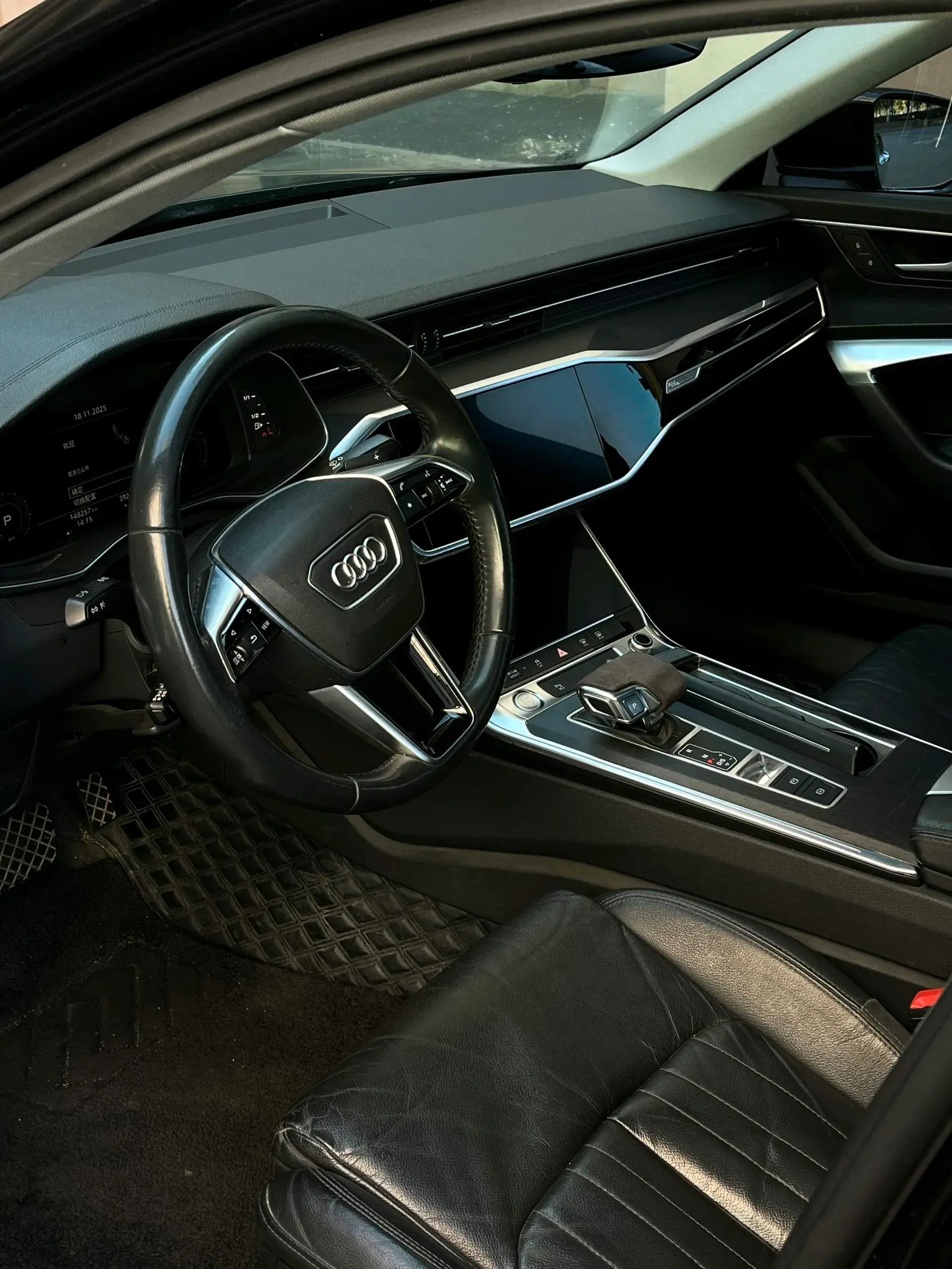 2019 AUDI A6L thumbnail 3