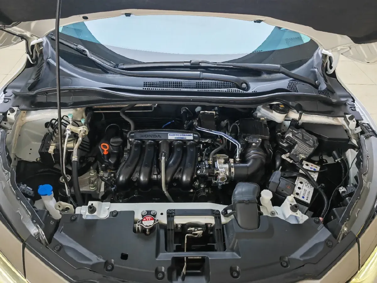 2022 Honda Vezel 1.5L 131HP L4 CVT,autocango,china used car exporter,china ev exporter,chinese used car exporter,chinese used ev exporter