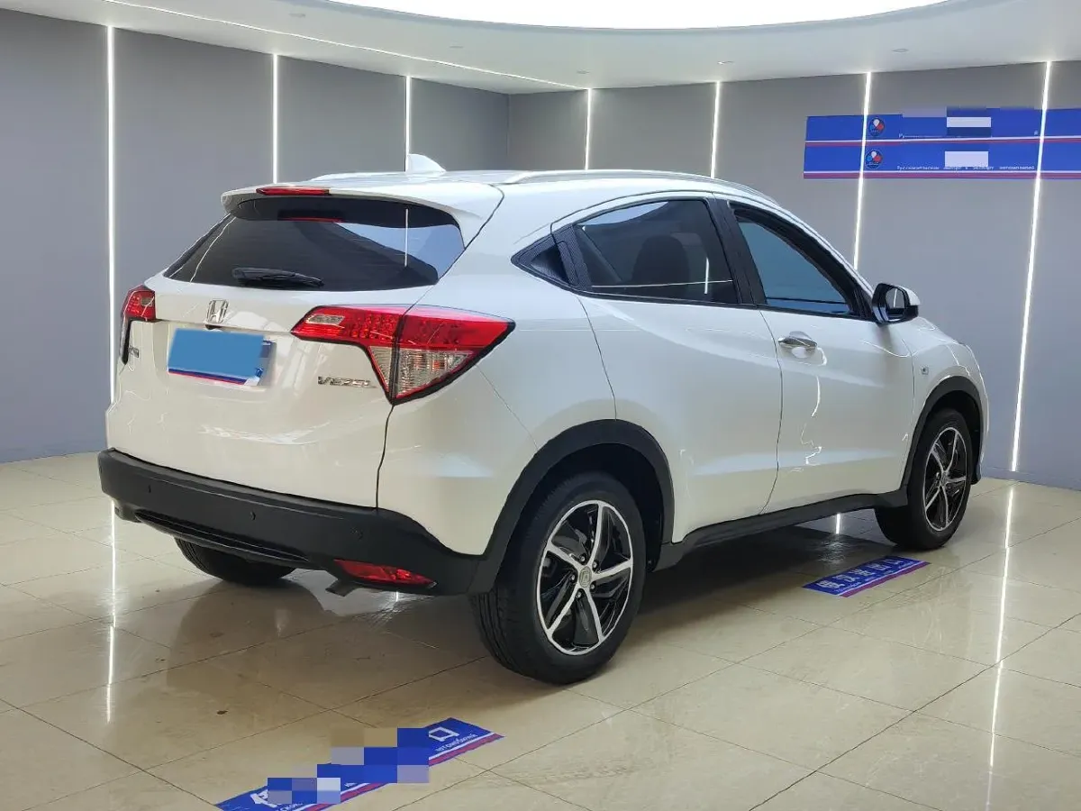2022 Honda Vezel 1.5L 131HP L4 CVT,autocango,china used car exporter,china ev exporter,chinese used car exporter,chinese used ev exporter