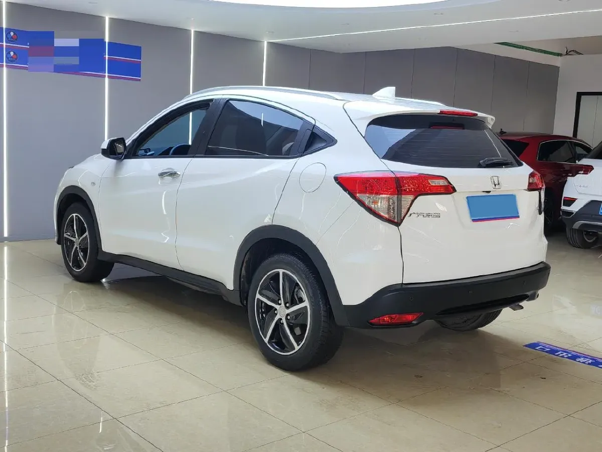 2022 Honda Vezel 1.5L 131HP L4 CVT,autocango,china used car exporter,china ev exporter,chinese used car exporter,chinese used ev exporter