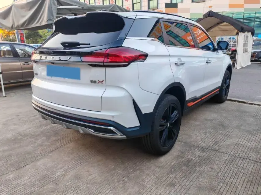 2022 GEELY AZKARRA thumbnail 4