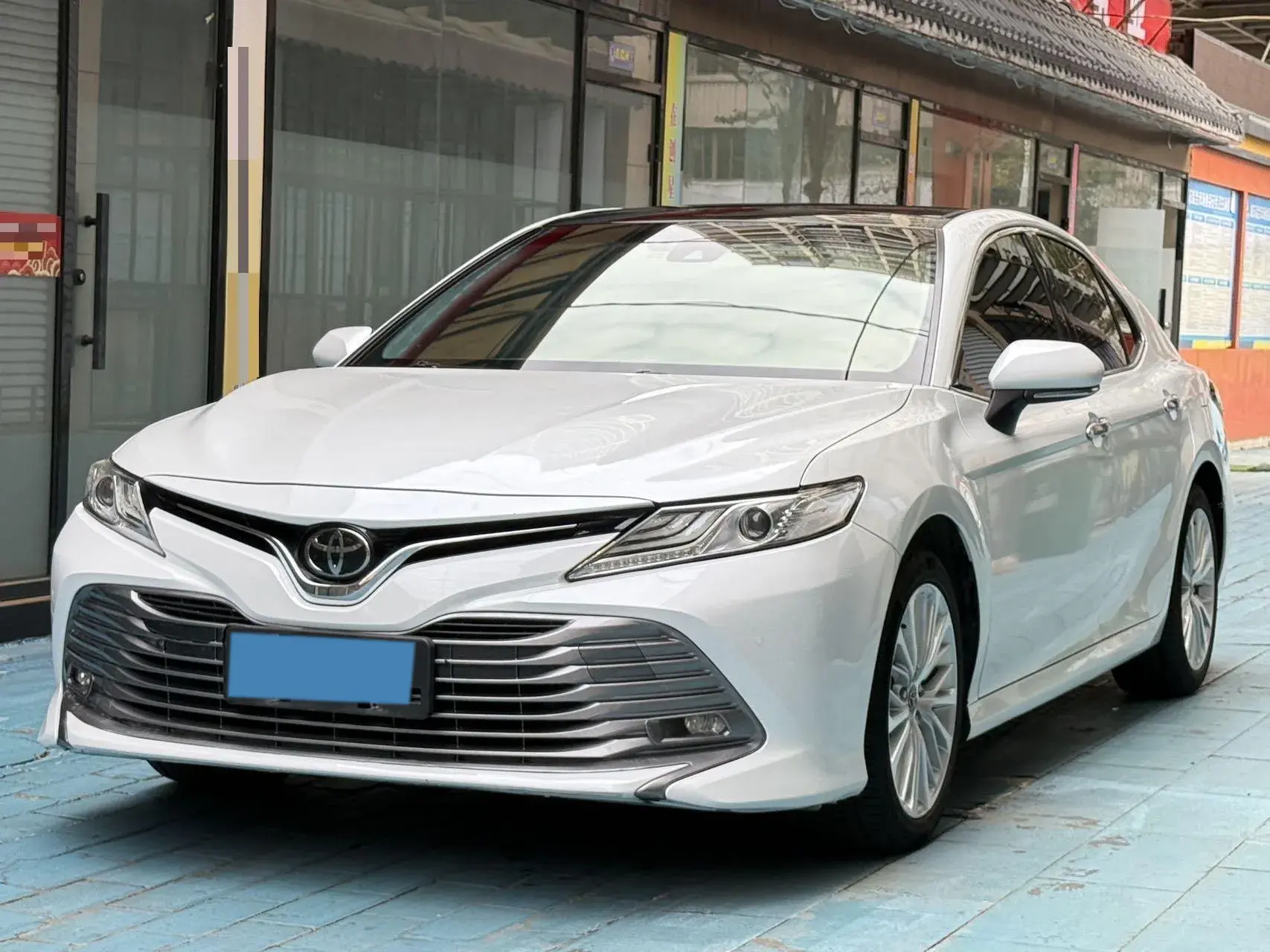 2019 TOYOTA CAMRY view 1