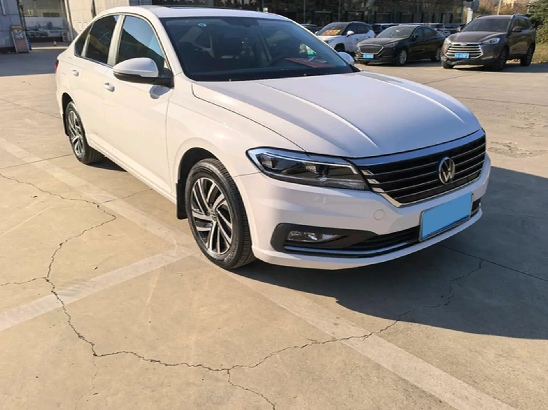 2022 VOLKSWAGEN LAVIDA thumbnail 3